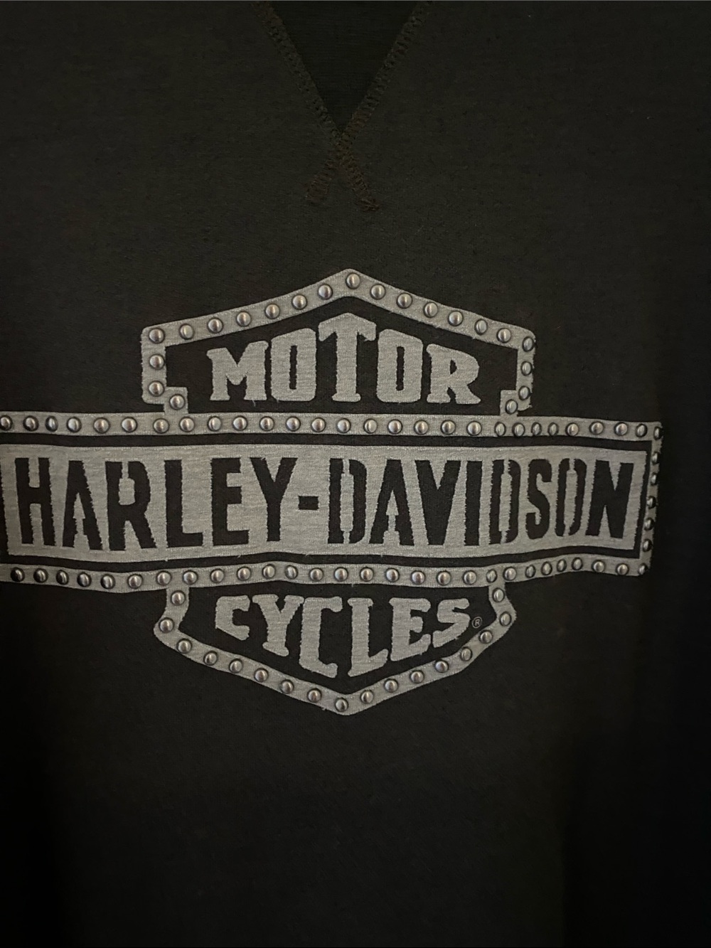 Harley-Davidson Studded Black Crewneck Sweatshirt with Gray Logo 28”ptp 28”L - Picture 2 of 5